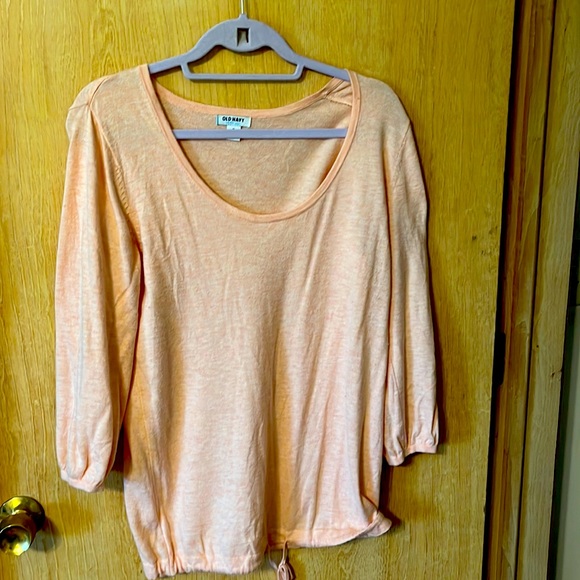 Peach colored, 3/4 sleeves. - Picture 1 of 3